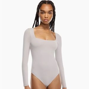 Aritzia Babaton Contour Bodysuit